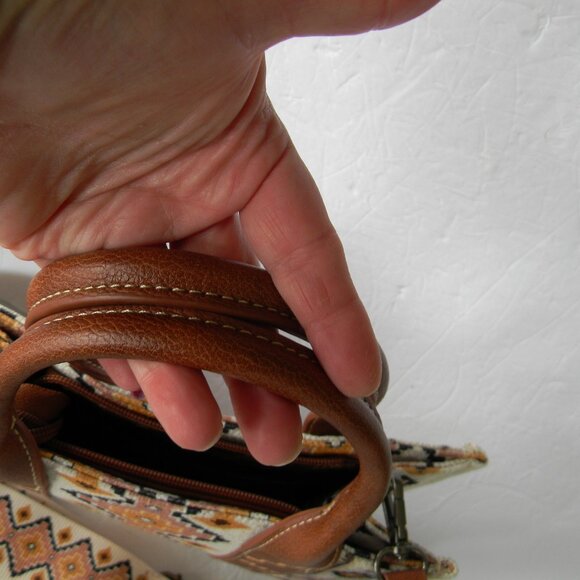EUC Wrangler Tote Crossbody Aztec Purse Coffee Brown Southwestern Bag COWGIRL - Picture 8 of 10